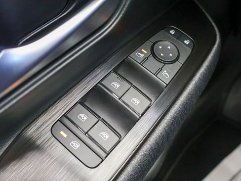 New 2026 Nissan Kicks SV image 13