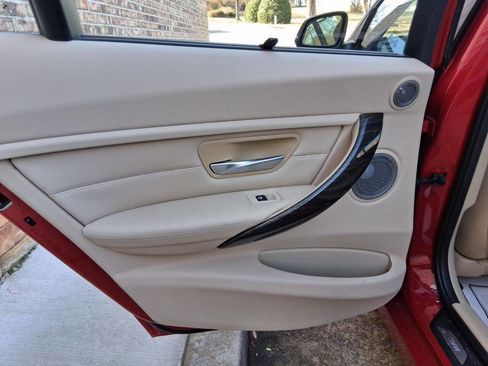 Used 2013 BMW 328i Sedan image 19