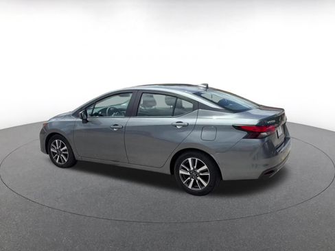 Used 2025 Nissan Versa SV FWD image 8
