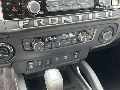 New 2026 Nissan Frontier SV w/ SV Convenience Package AWD/4WD image 17