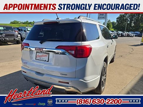 Used 2019 GMC Acadia Denali AWD/4WD image 9