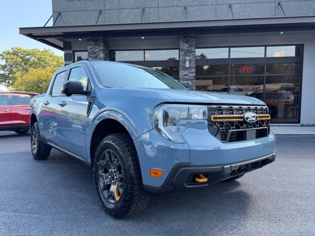 Used 2025 Ford Maverick Tremor AWD/4WD image 9