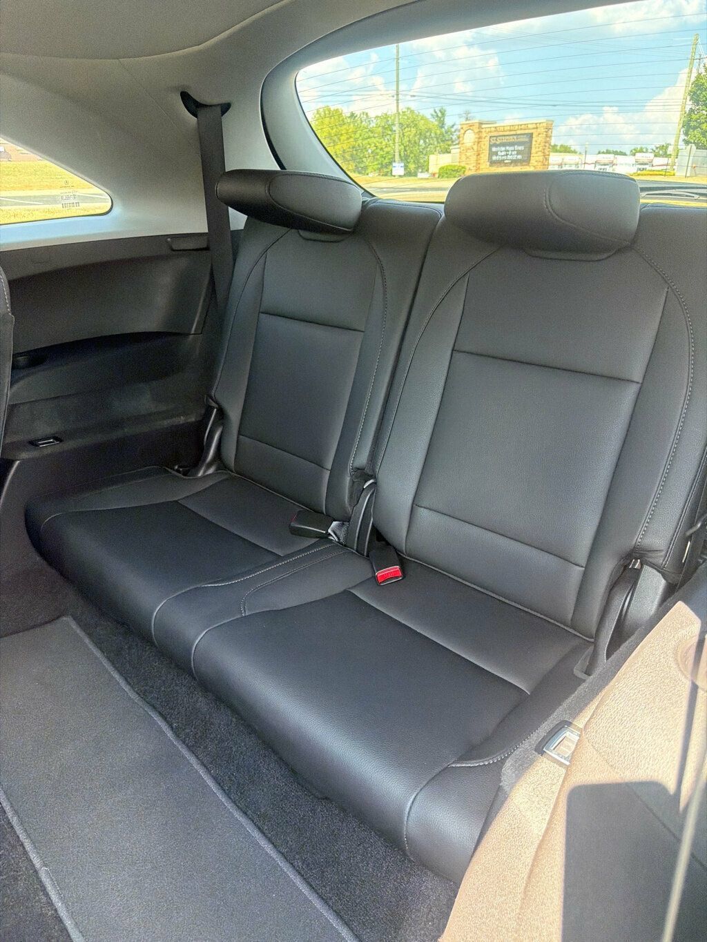 Used 2019 Acura MDX FWD image 17