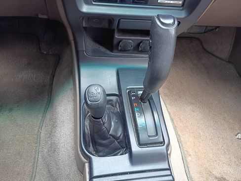 Used 2000 Toyota 4Runner SR5 AWD/4WD image 21