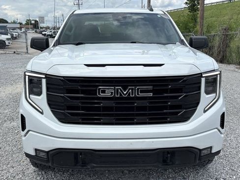 Used 2022 GMC Sierra 1500 Elevation AWD/4WD image 10