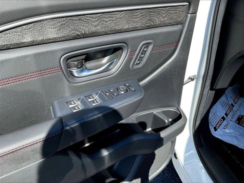 New 2026 Honda Pilot Black Edition image 18