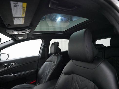 Used 2023 Kia Sportage X-Line w/ X-Line Premium Package image 32