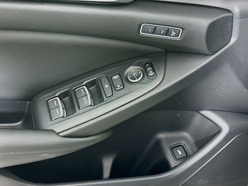 Used 2019 Honda Accord Touring image 15
