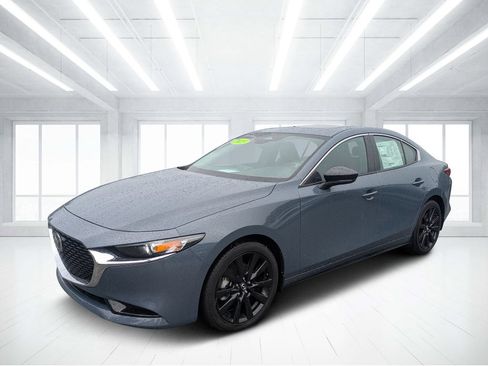 Certified 2025 MAZDA MAZDA3 s AWD/4WD image 7