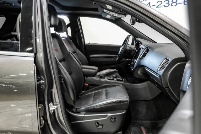 Used 2015 Dodge Durango R/T w/ Technology Group RWD image 30