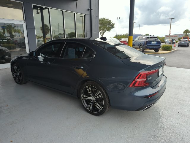 Used 2021 Volvo S60 T5 Inscription AWD/4WD image 3