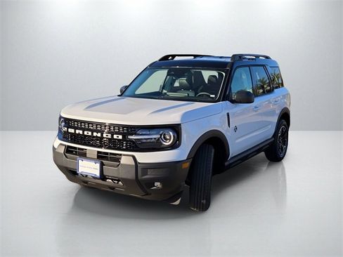 New 2025 Ford Bronco Sport Outer Banks image 8