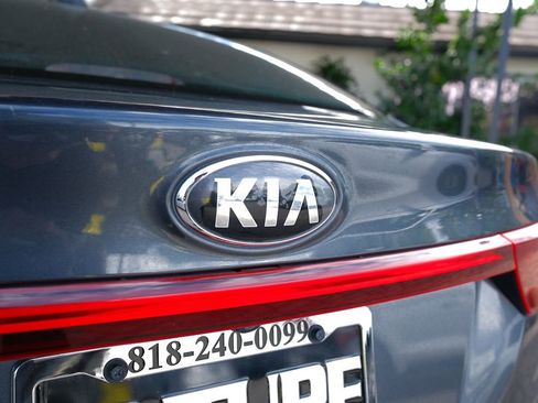 Used 2019 Kia Forte LXS image 50