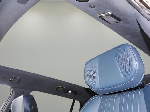 New 2025 Cadillac Escalade IQ Luxury 2 w/ LPO, Radiant Package image 23