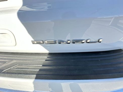 Used 2023 GMC Yukon XL Denali w/ Max Trailering Package AWD/4WD image 32