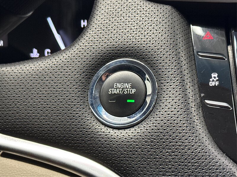 Used 2018 Cadillac XTS Luxury FWD image 26