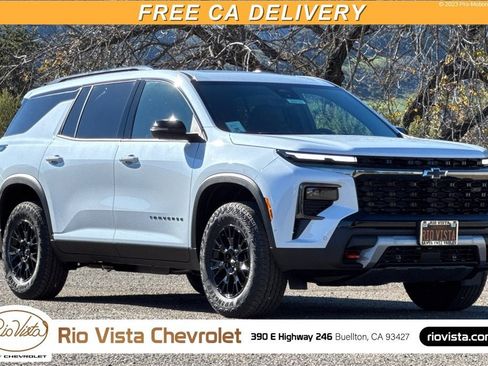 New 2026 Chevrolet Traverse Z71 w/ Enhanced Driving Package image 1