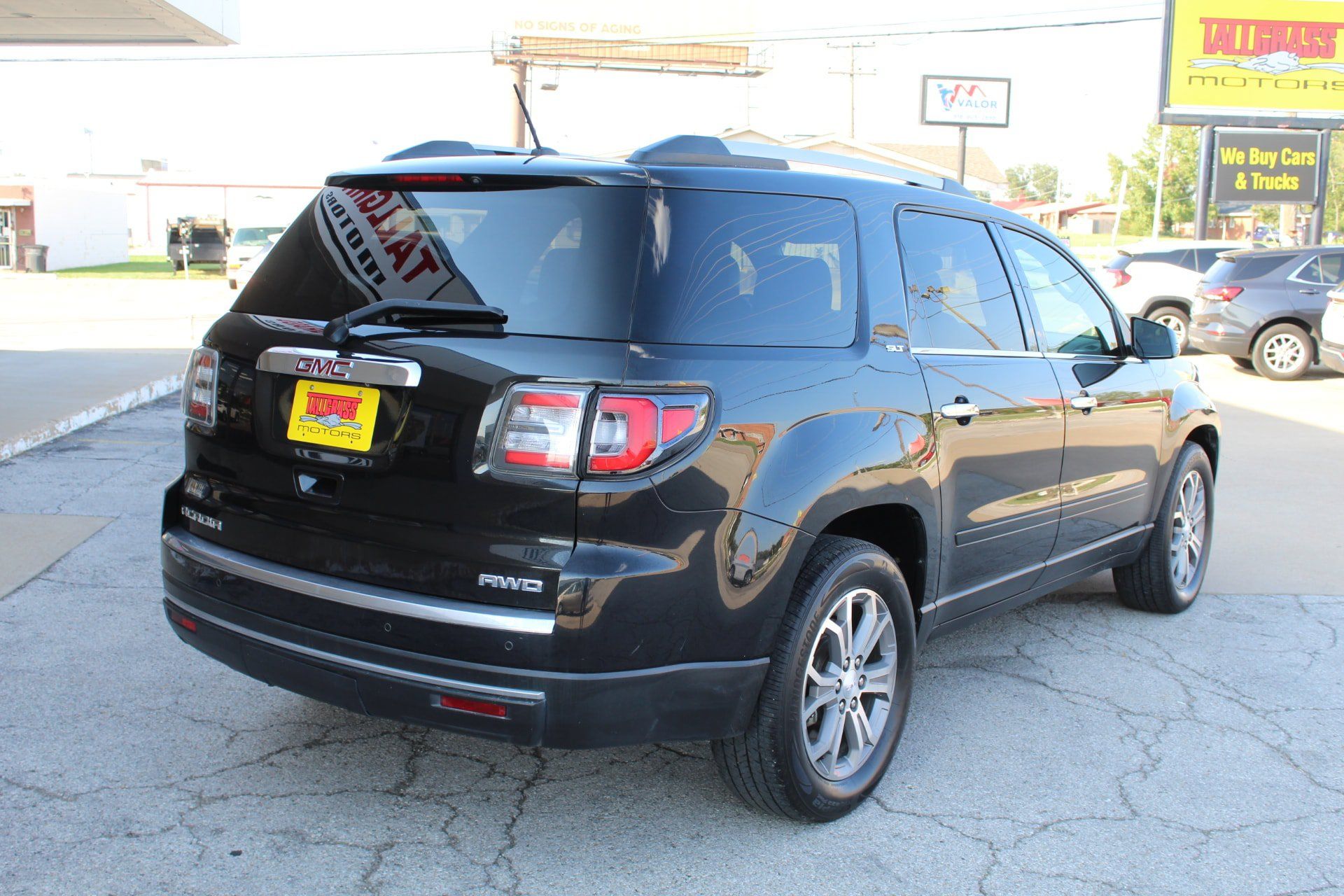 Used 2013 GMC Acadia SLT w/ Technology Package AWD/4WD image 5