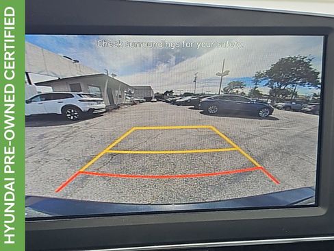 Certified 2023 Hyundai Elantra SEL image 24