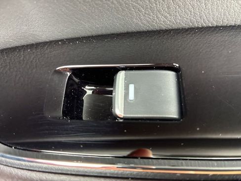 Used 2024 MAZDA CX-5 Signature image 26