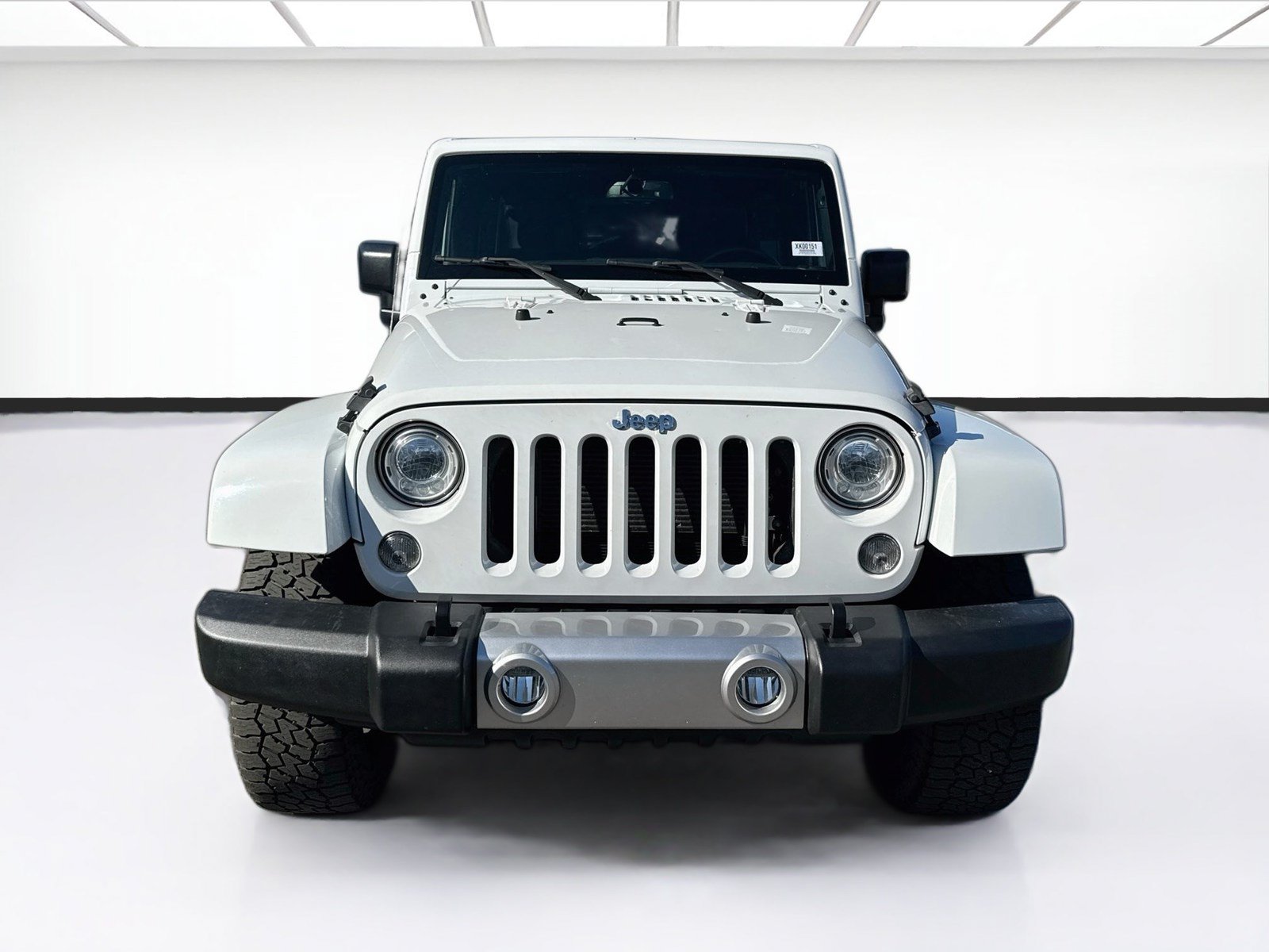 Used 2017 Jeep Wrangler Unlimited Sahara w/ Connectivity Group AWD/4WD image 2