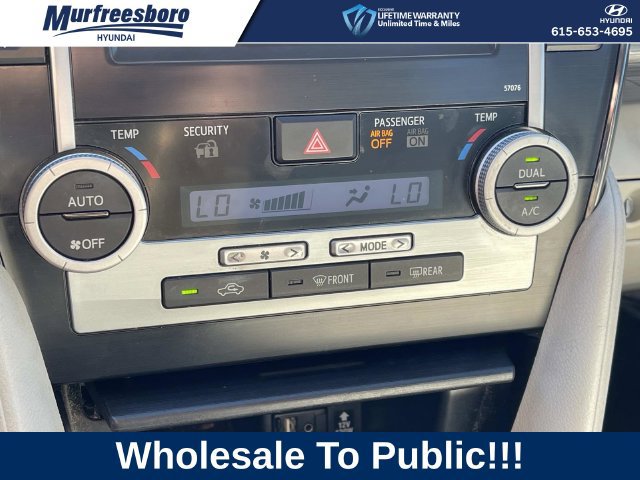 Used 2013 Toyota Camry LE FWD image 29