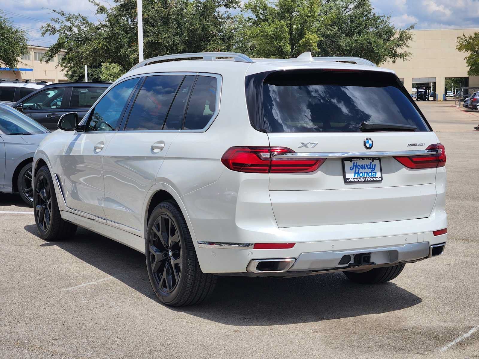 Used 2022 BMW X7 xDrive40i w/ Executive Package AWD/4WD image 5