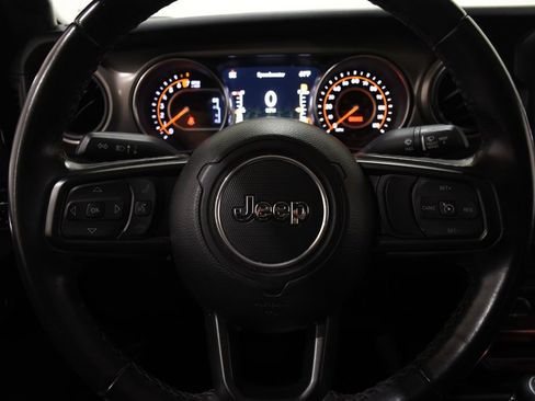 Used 2022 Jeep Gladiator Sport AWD/4WD image 12