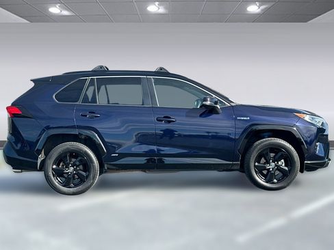 Used 2020 Toyota RAV4 XSE image 7