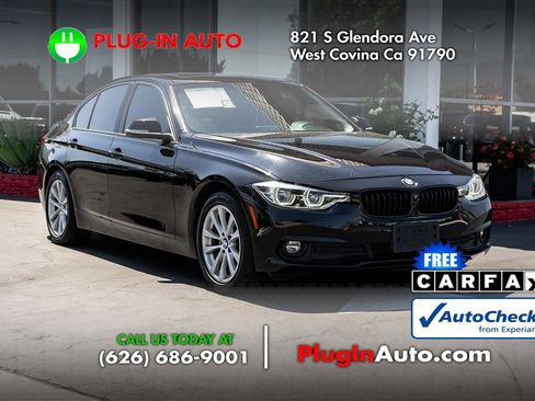 Used 2018 BMW 320i Sedan w/ Convenience Package RWD image 3
