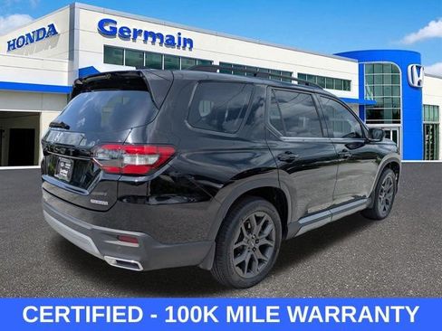 Certified 2024 Honda Pilot Touring image 5