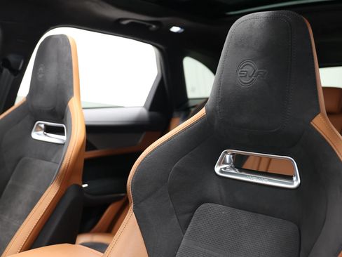 Used 2022 Jaguar F-PACE SVR AWD/4WD image 19