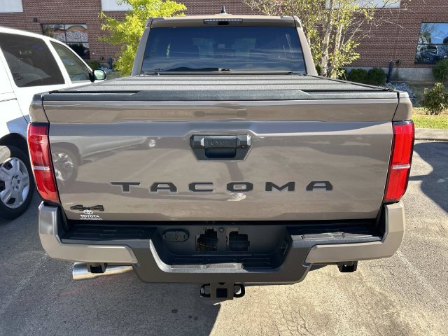 Used 2026 Toyota Tacoma TRD Sport AWD/4WD image 8
