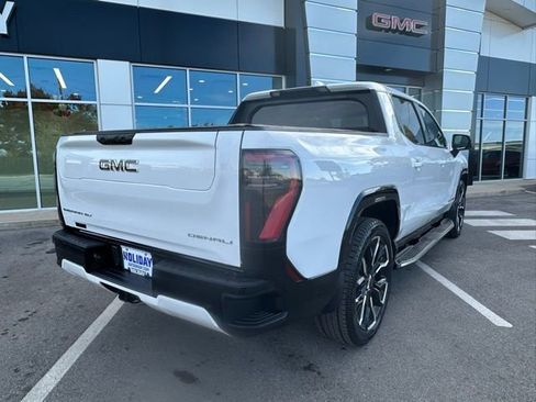 New 2025 GMC Sierra EV Denali AWD/4WD image 5