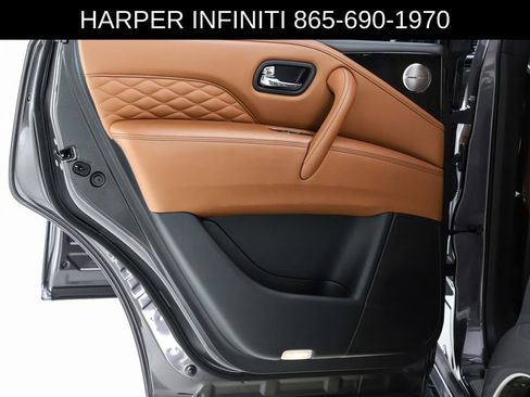 Used 2024 INFINITI QX80 Sensory image 59