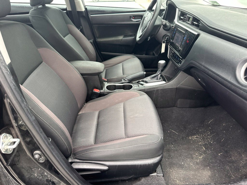 Used 2019 Toyota Corolla LE FWD image 27