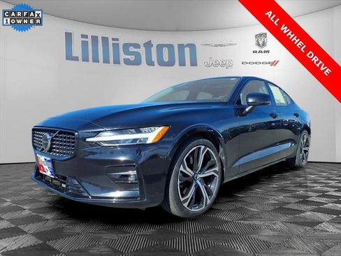 Used 2024 Volvo S60 B5 Plus image 3