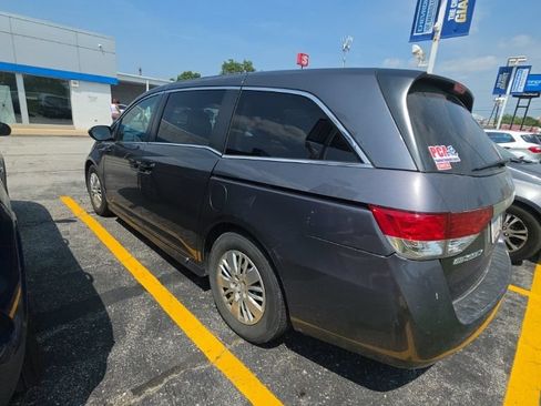 Used 2016 Honda Odyssey LX image 4