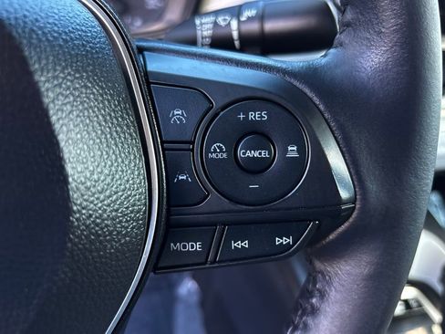 Used 2024 Toyota Corolla SE FWD image 19
