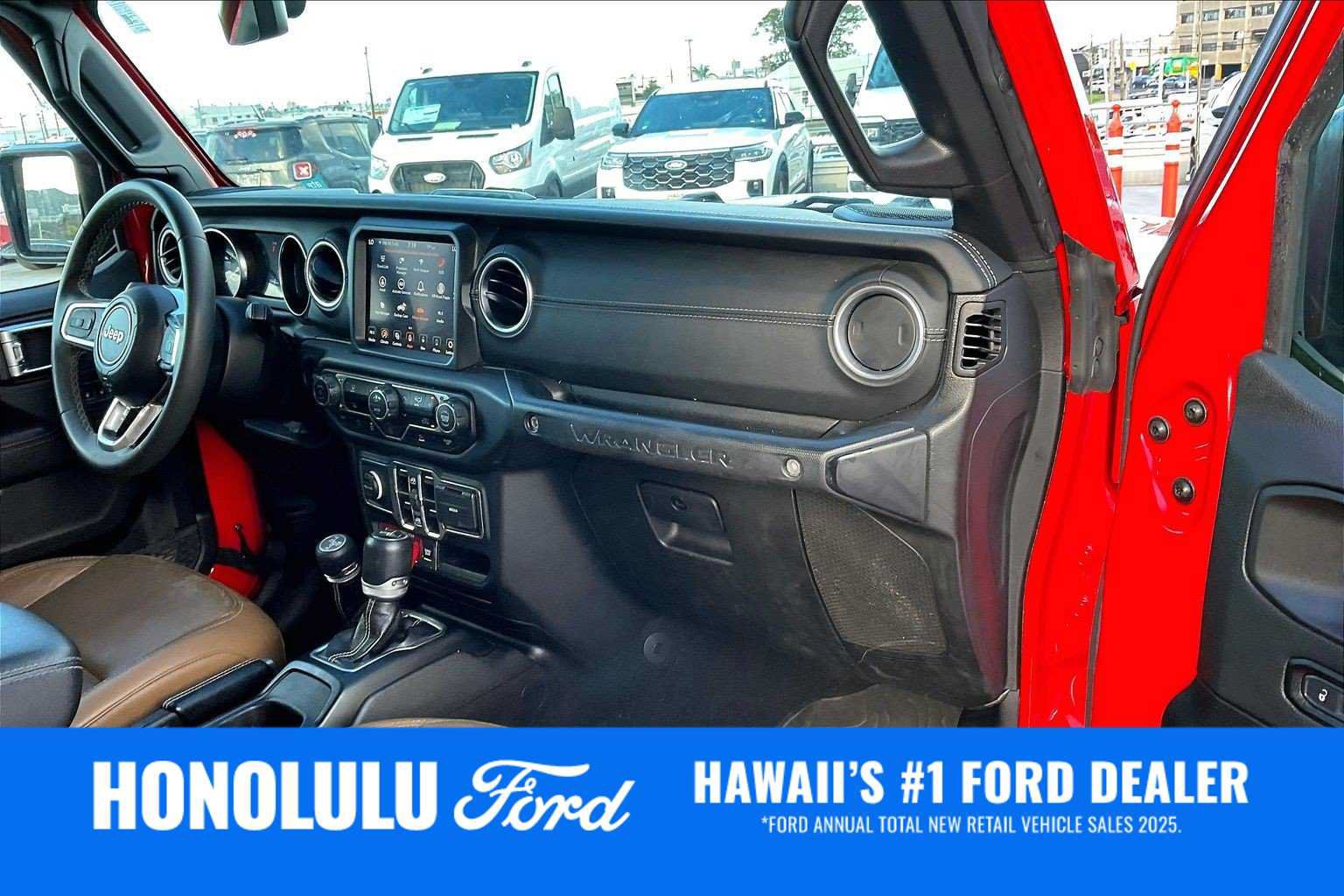 Used 2023 Jeep Wrangler Unlimited Rubicon 4xe AWD/4WD image 23