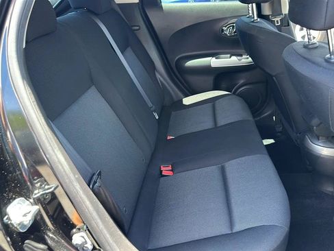 Used 2014 Nissan Juke S FWD image 48