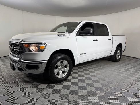 Used 2024 RAM 1500 Big Horn AWD/4WD image 4