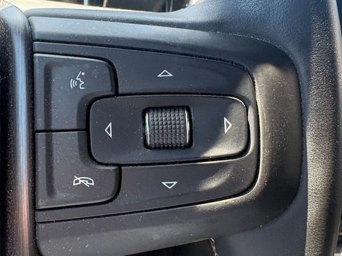 Used 2025 GMC Sierra 2500 AT4 AWD/4WD image 8