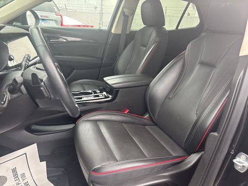 Used 2023 Buick Envision Essence w/ Sport Touring Package image 14