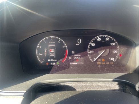 Used 2023 Honda CR-V EX image 8