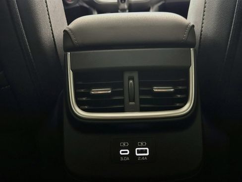 Used 2024 Subaru Outback Onyx Edition AWD/4WD image 31