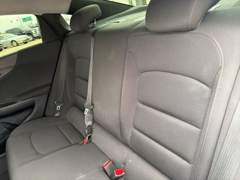 Used 2019 Chevrolet Malibu LS w/ LPO, Convenience Package 1 image 16