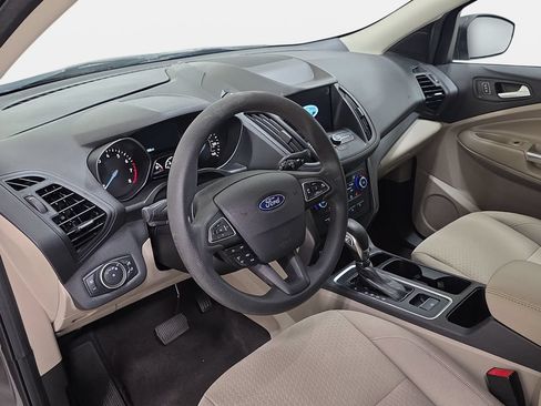 Used 2019 Ford Escape SE FWD image 16
