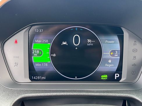 Used 2022 Chevrolet Bolt LT w/ Driver Confidence Package image 35