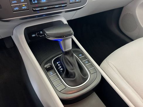 Used 2025 Hyundai Kona SEL AWD/4WD image 19